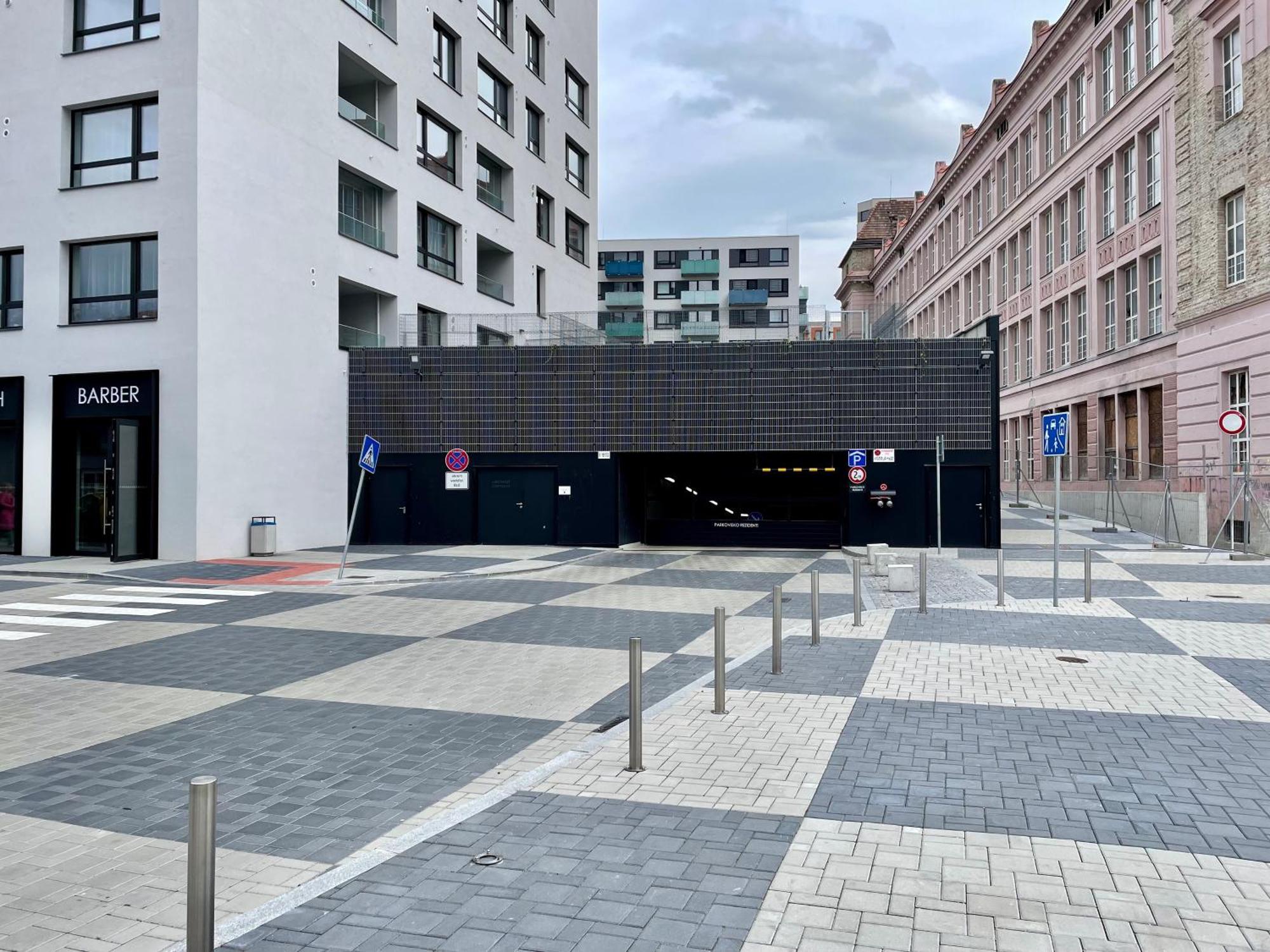 Central Stay Bratysława Zewnętrze zdjęcie
